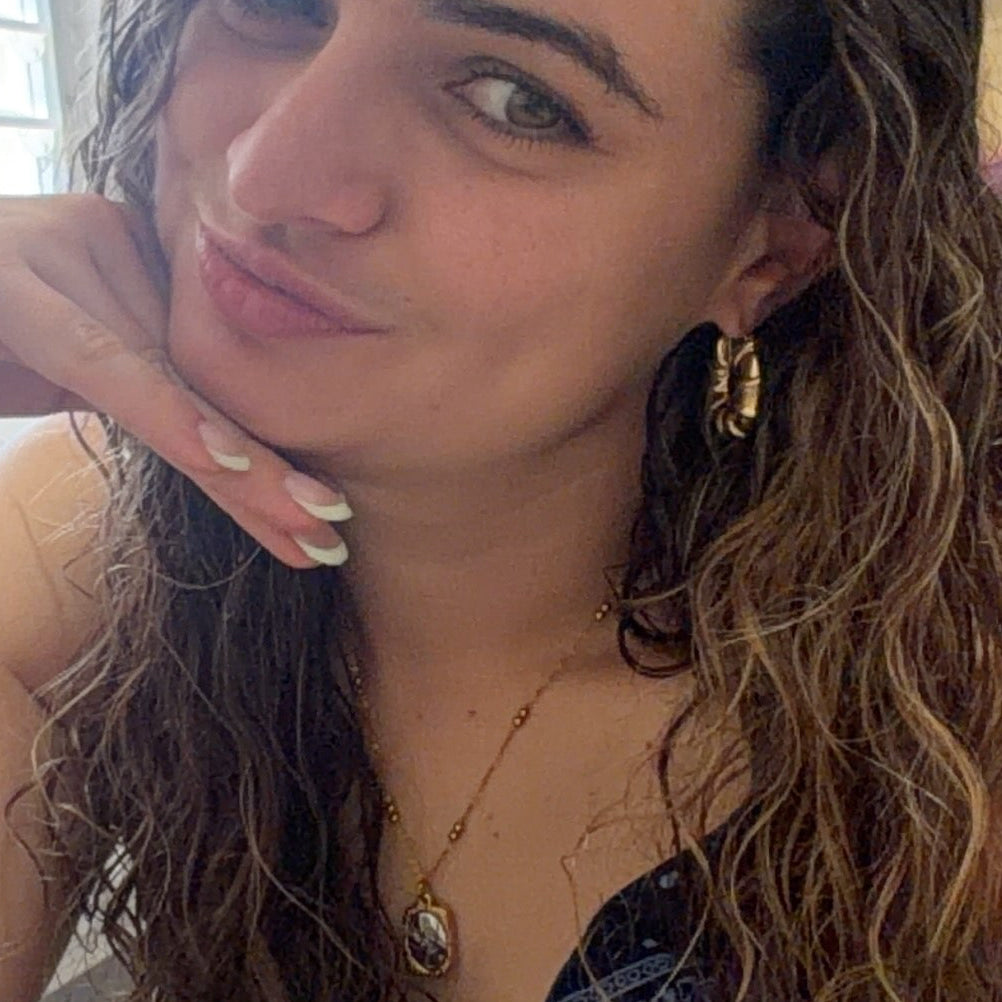 Le Croissant Hoops