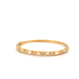 Brazalete Dorado con Rhinestones - Empress Gold Bracelet