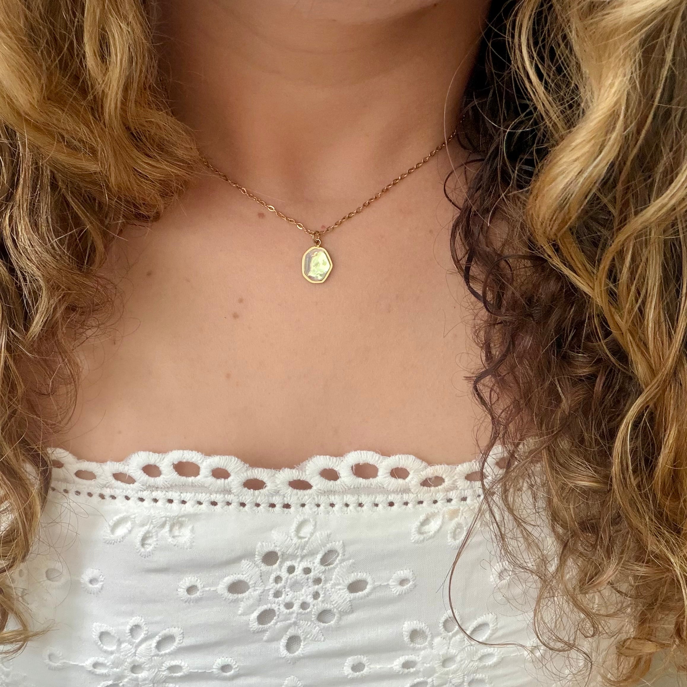 Ocean Glow Chain